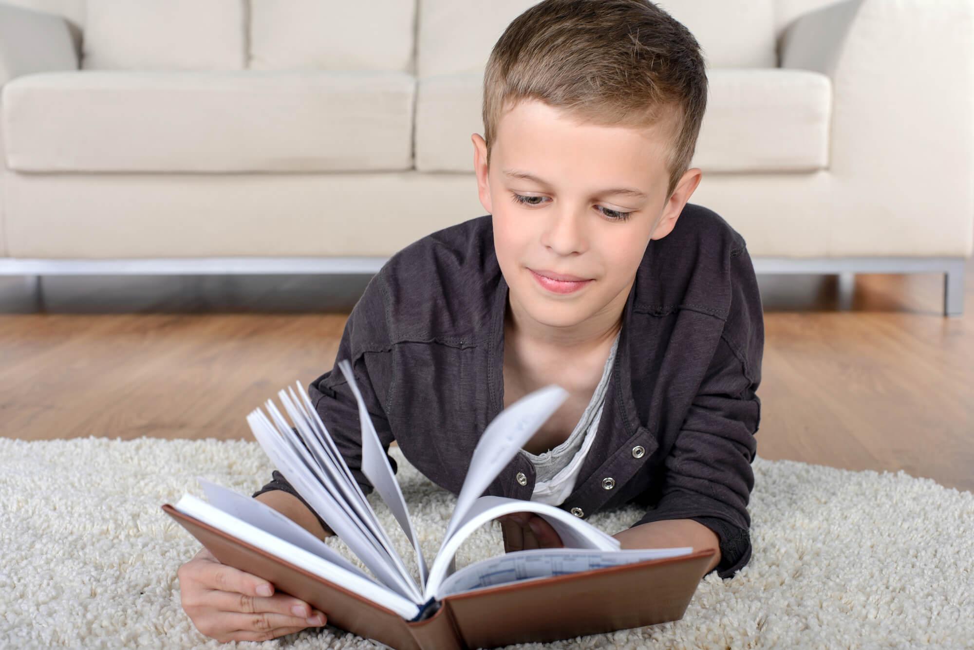 Fascina a tu hijo con la lectura si la rechaza